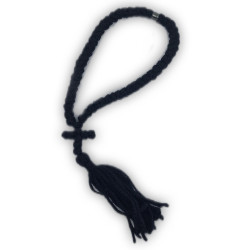 Čotky s 50 uzly a průsvitným černým korálkem, 26 cm
