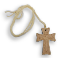 Řecký gravírovaný dřevěný kříž na krk D