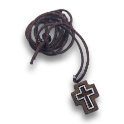 Řecký gravírovaný dřevěný malý kříž na krk D