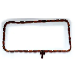 Východní dřevěný kříž s korálky na krk C