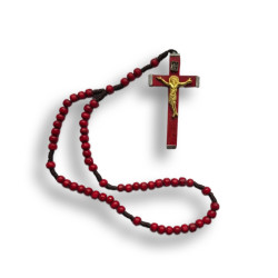 Červený dřevěný růženec s křížkem