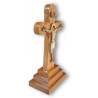 Dřevěný kříž na podstavci – „IC XC NIKA“