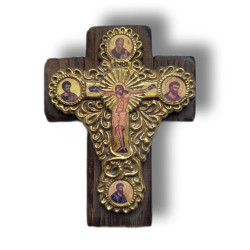 Dřevený kříž s Kristem a evangelisty