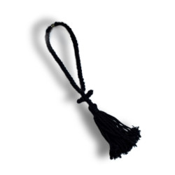 Čotky s 50 uzly a průsvitným černým korálkem, 26 cm